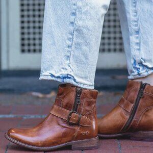 Bed Stu Becca Heritage short engineer boot in tan rustic leather, sz 8